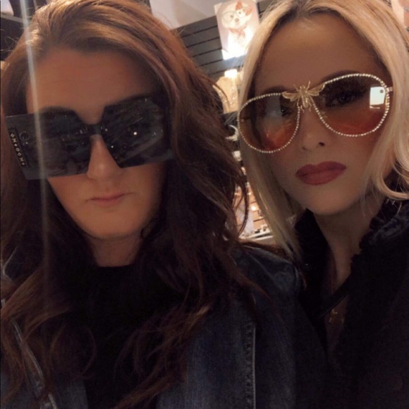 Meet your Posher, Kristy - Picture 3 of 3